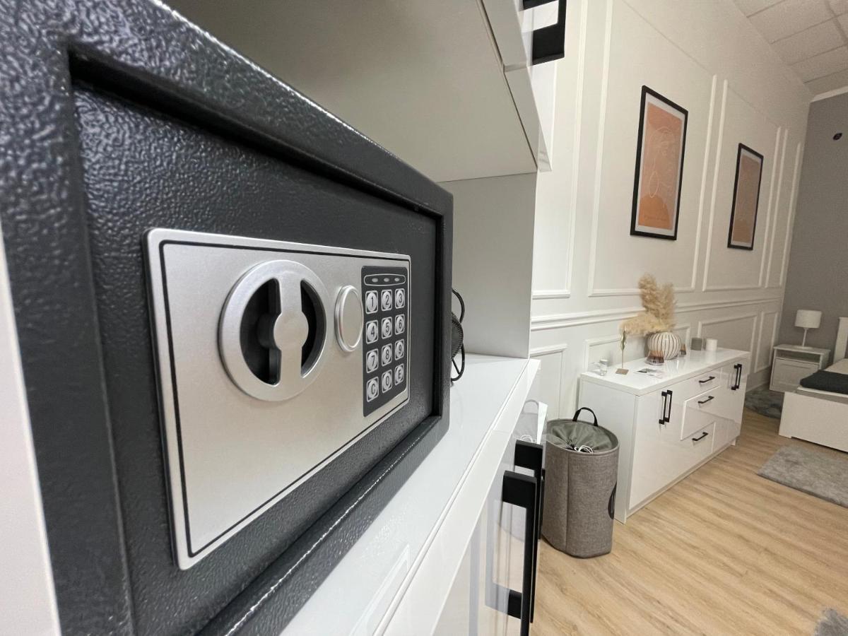Apartments Tema Zombor Kültér fotó